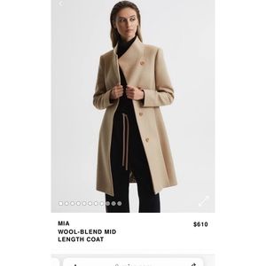 US4， wool coat. Brownish red. Like new.